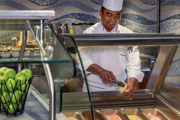 Oceania Cruises Insignia Waves Grill Ice-Cream Smoothies Service.jpg